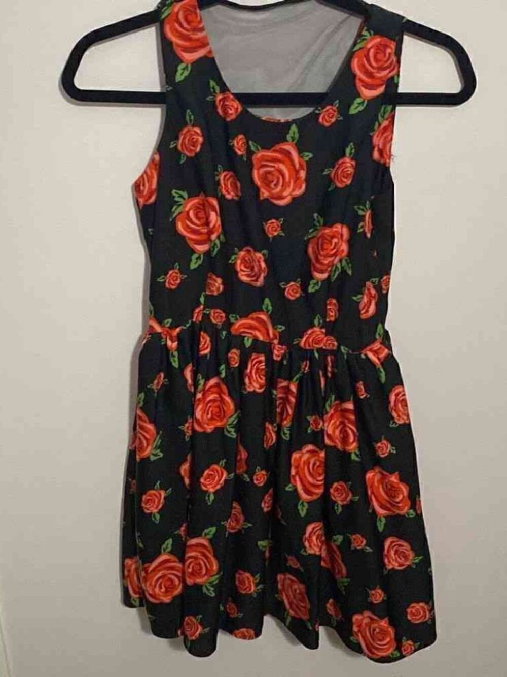 Max studio roses peek a boo dress size small - Picture 2 of 3